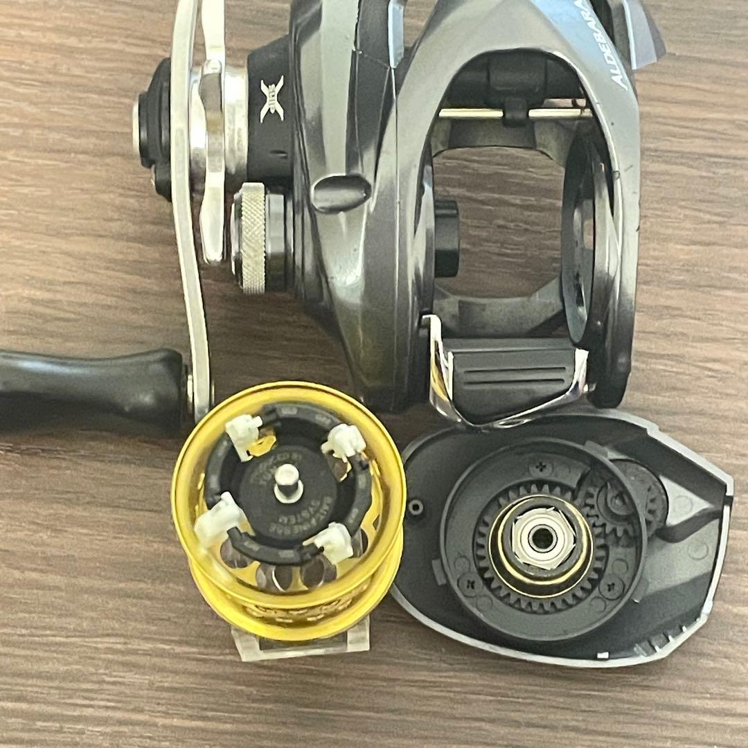 シマノ　15アルデバラン　51HG　左ハンドル　夢屋シャロースプール付
