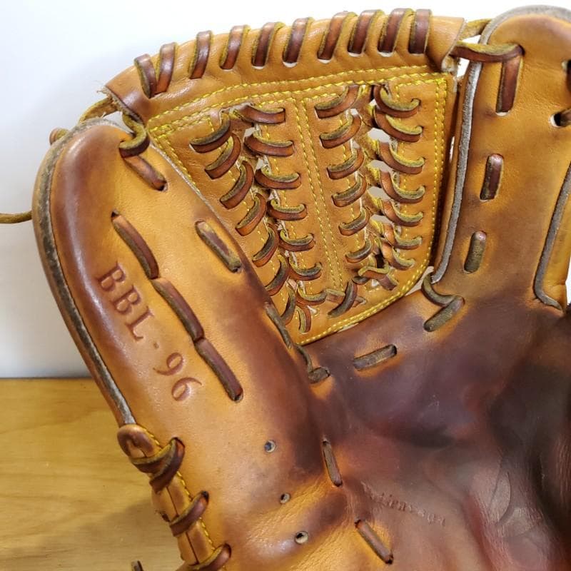 ヴァイシュラヴァナ 日本製 野球工房9オリジナル 内野用 硬式グローブ