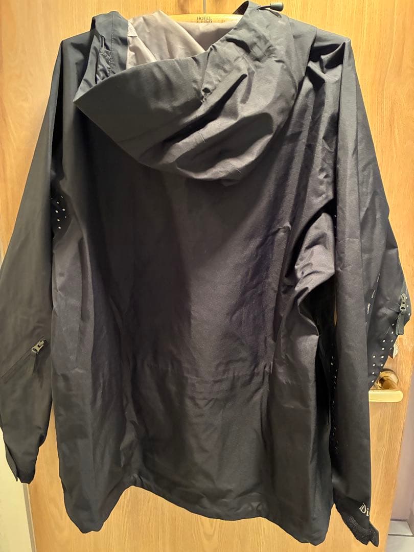 BURTON idiom スノーボードウェア　ジャケット　黒