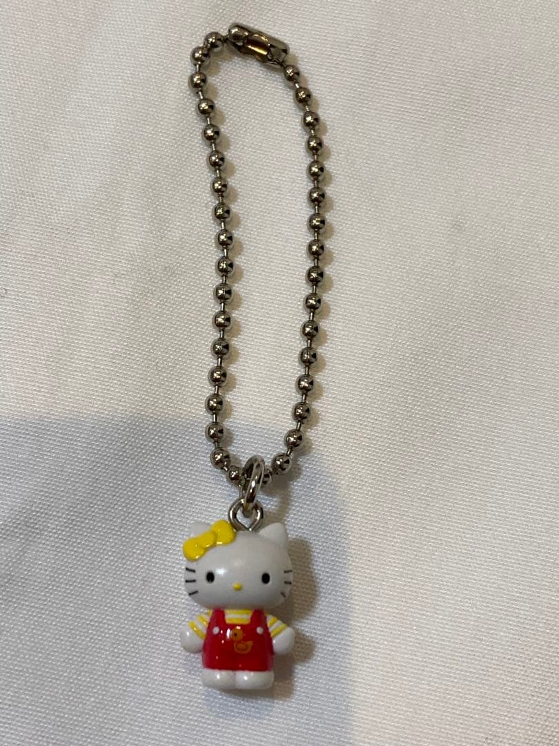 希少品 レア レトロ ハローキティ キーホルダー3個セット 缶かん付き