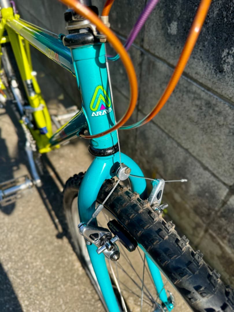 人気モデル ARAYA Muddy Fox 完成車 レストアベース