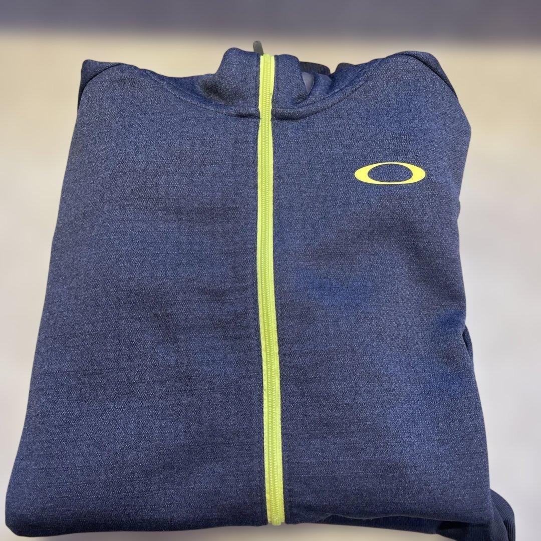Oakley フード付きジャケット 上下