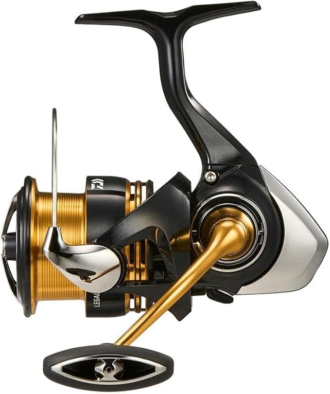【美品】ダイワ　DAIWA　スピニングリール　23レガリス　LT2500D