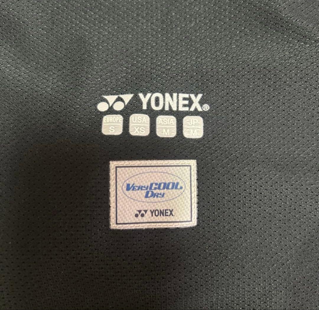 【廃盤品】YONEX ハーフパンツ　Mサイズ