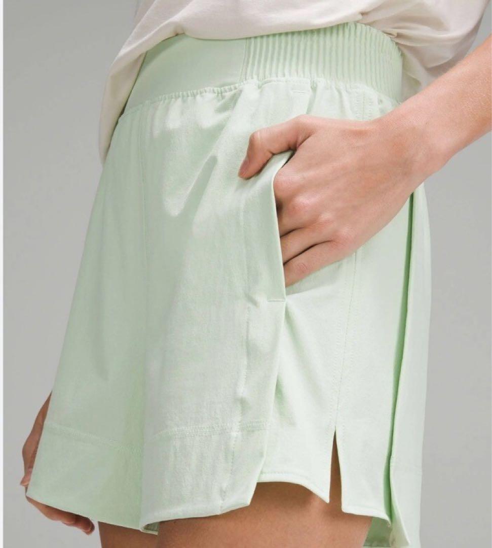 新品同様品＊lululemonルルレモン＊ショートパンツ