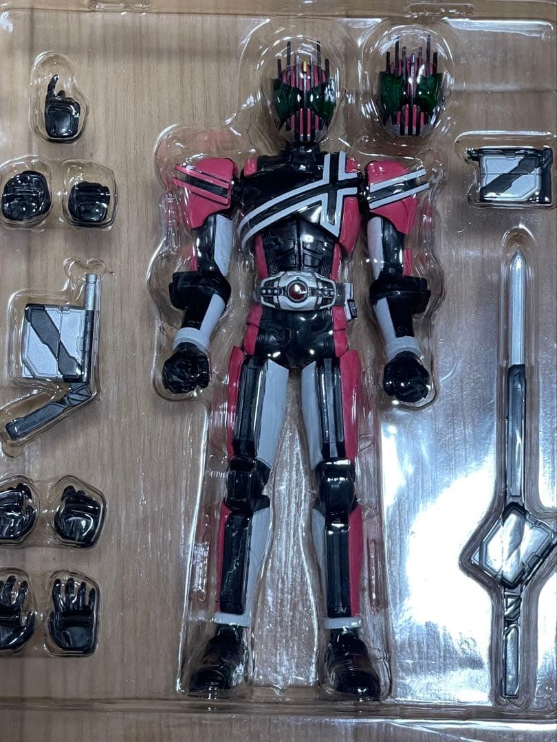 S.H.Figuarts ディケイド ディエンドコンプリートフォーム