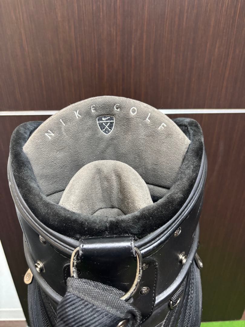 Nike Golf 軽量キャディバッグ 6分割