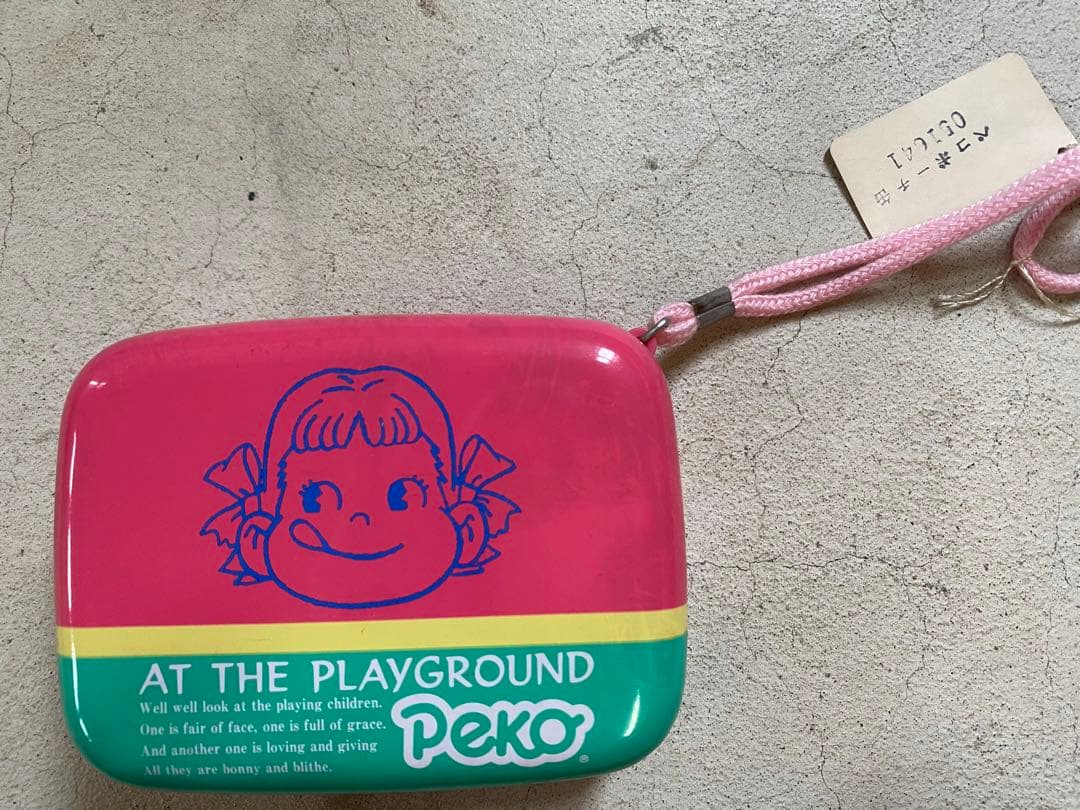 当時物稀少　ペコちゃん　ブリキ缶 トランク、バッグ型缶　セット　タグ付き