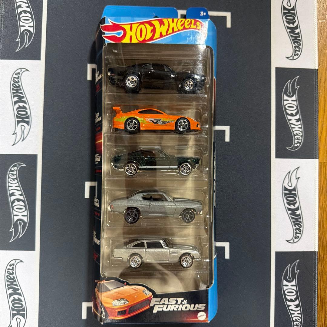 ミニカー Hot Wheels Fast & Furious