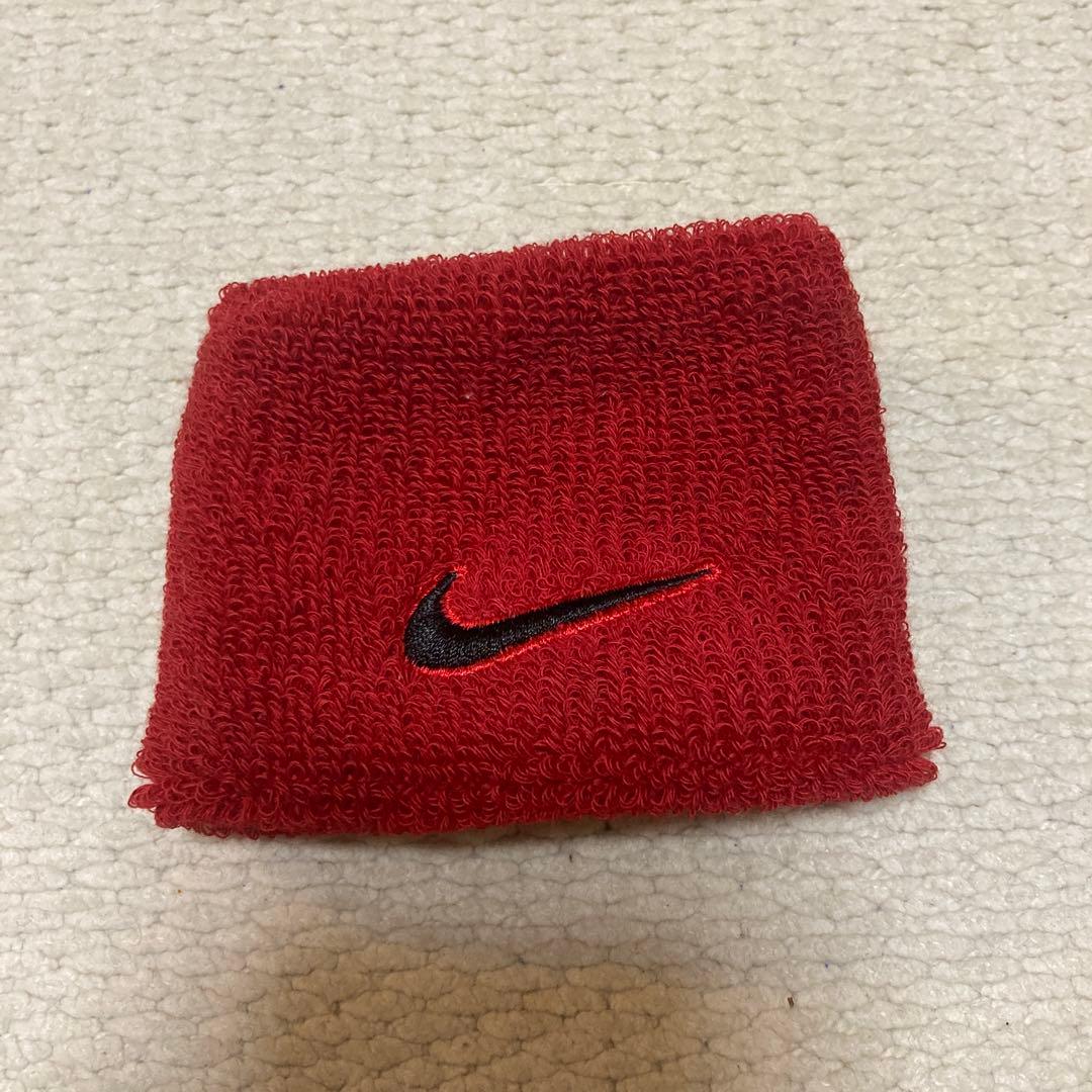 バルセロナ✖️NIKEジャンパー、バッグ、リストバンドセット