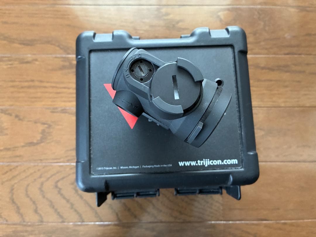 【実物】Trijicon MRO 2.0MOA 光学サイト 純正カバー付き