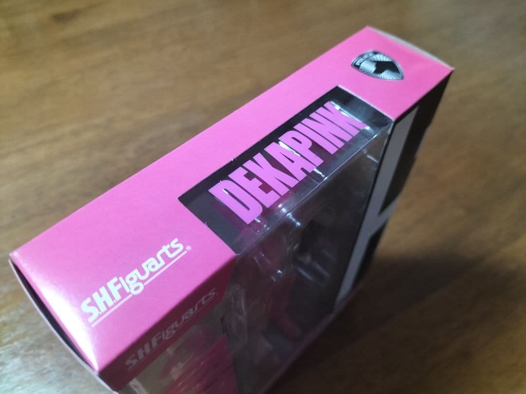 魂ウェブ限定 SHFiguarts デカピンク