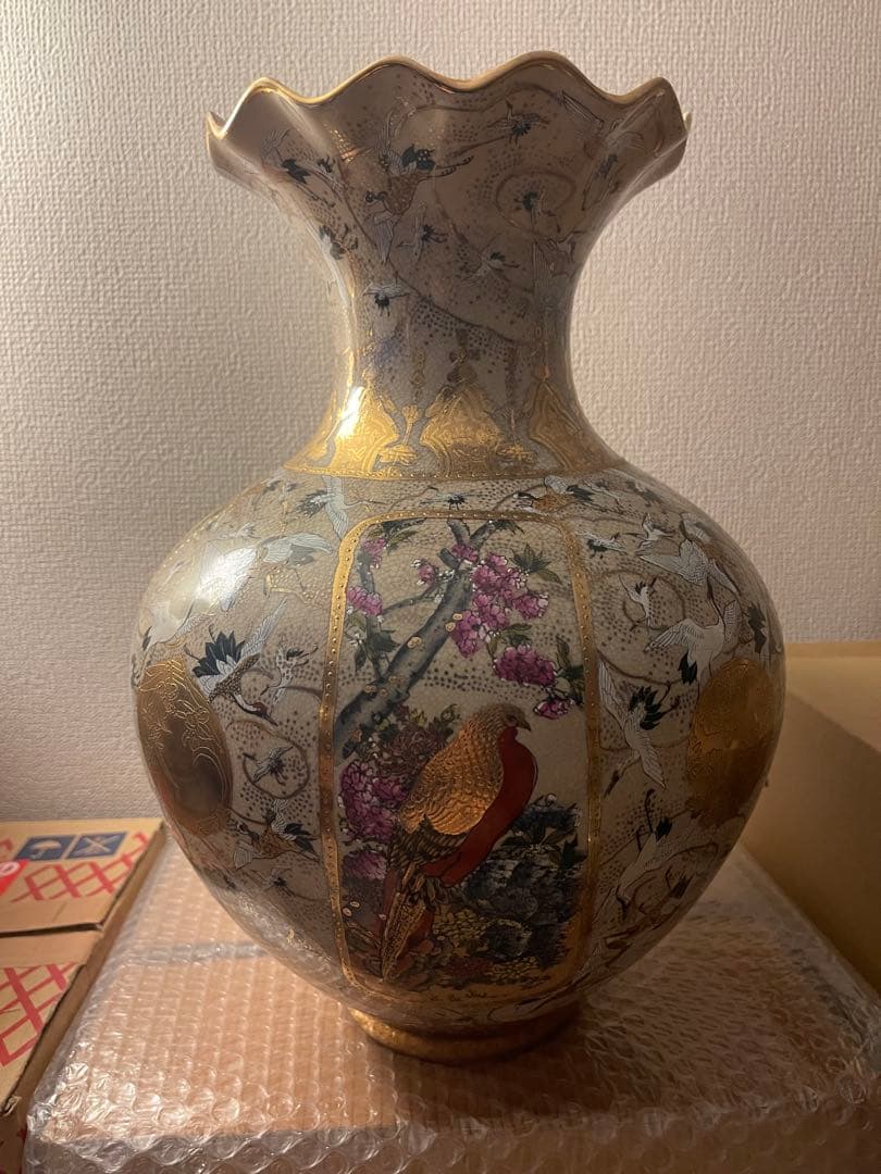 薩摩焼 花瓶 金彩 色絵 日本陶器 アンティーク
