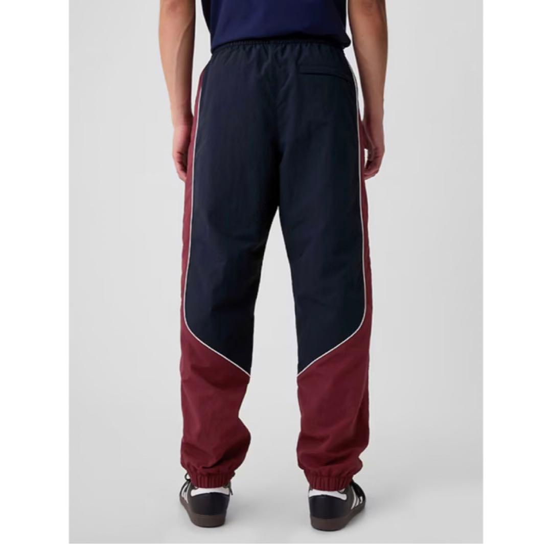 PALACE x Gap Nylon Track セット　ナイロンジャケっと