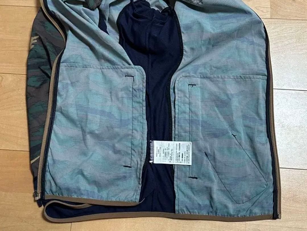 (希少品)GYAKUSOU 迷彩柄 ジップアップトップス