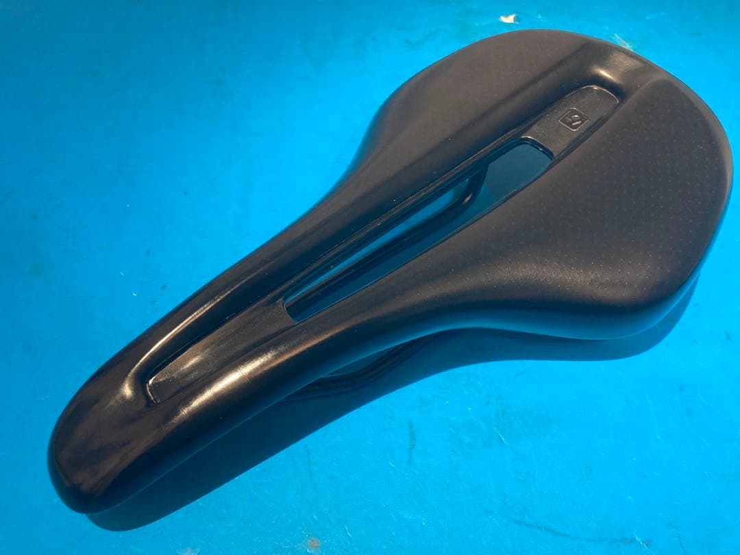 ★美品 BONTRAGER ボントレガー Verse Comp サドル155mm