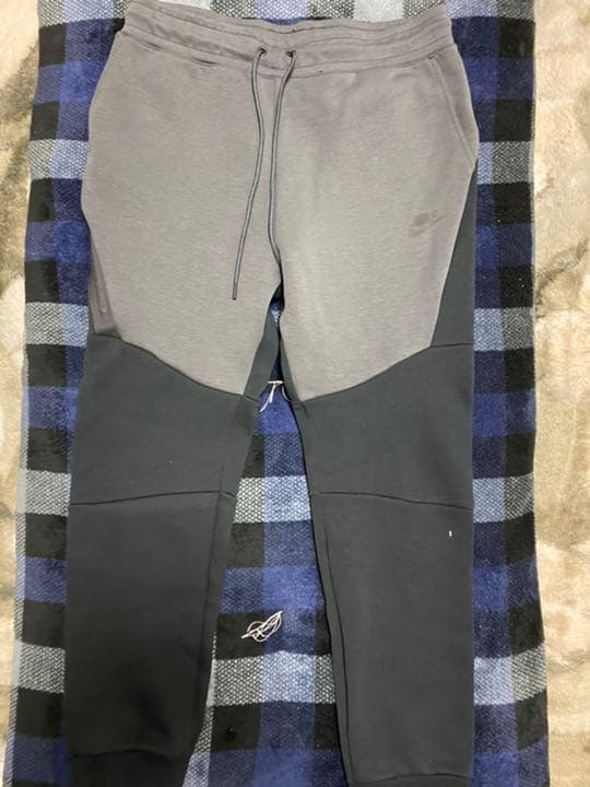 NIKE ナイキ テックフリース