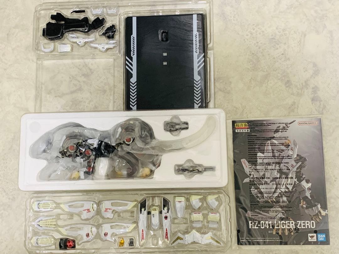 超合金　RZ-041 LIGER ZERO ライガーゼロ