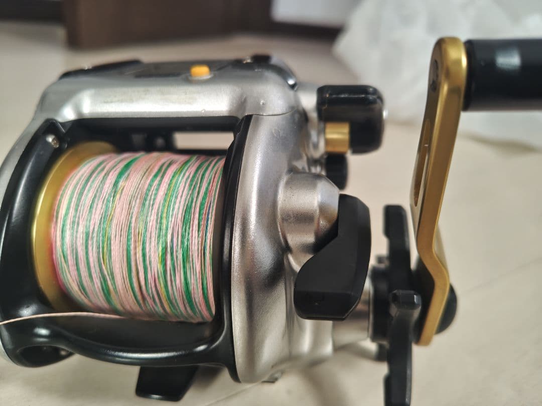 PLEMIO3000 電動リール SHIMANO
