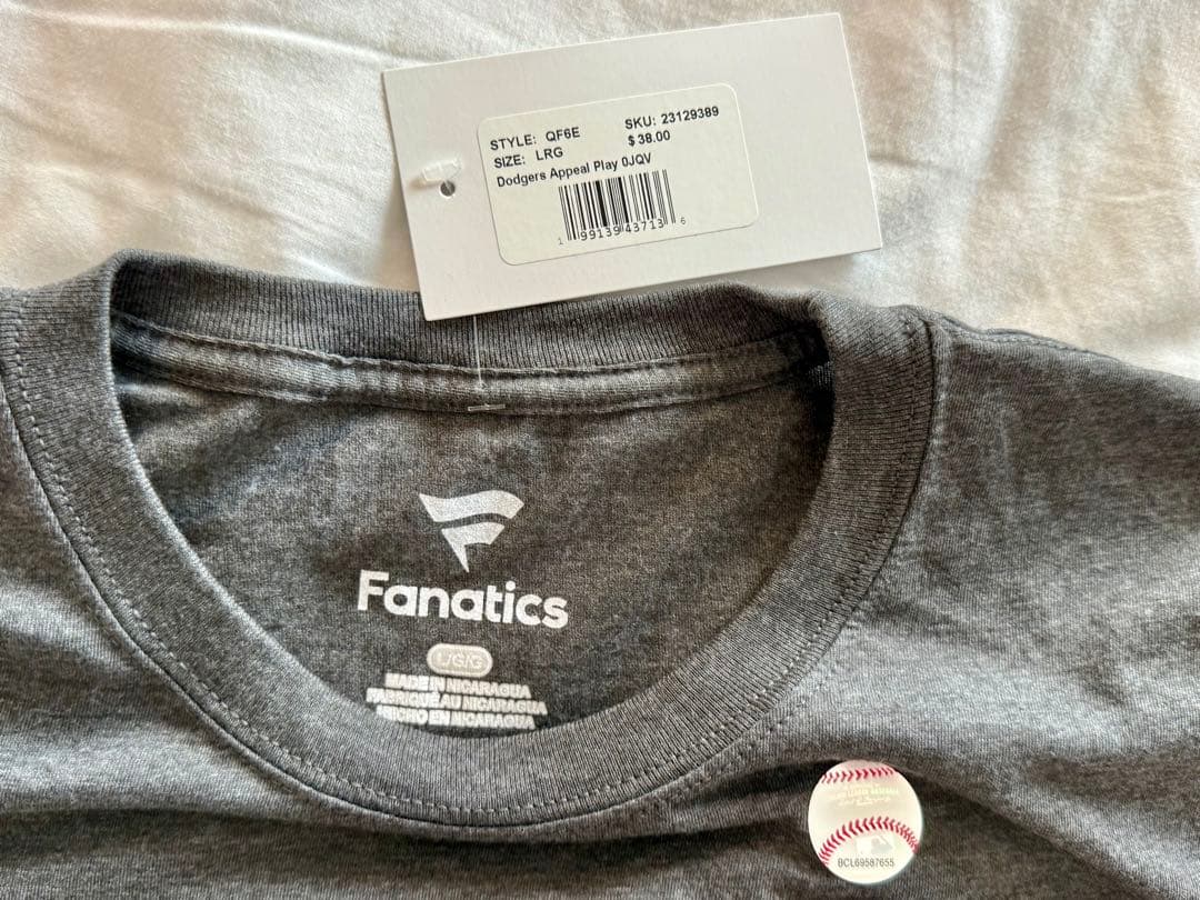 ドジャース大谷翔平、山本由伸、ムーキー・ベッツTシャツ ワールドチャンピオン L