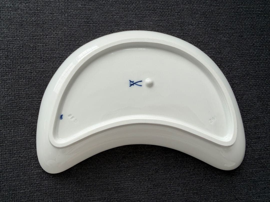 Meissen マイセン ブルーオニオン 三日月型 クレッセントディッシュ 皿