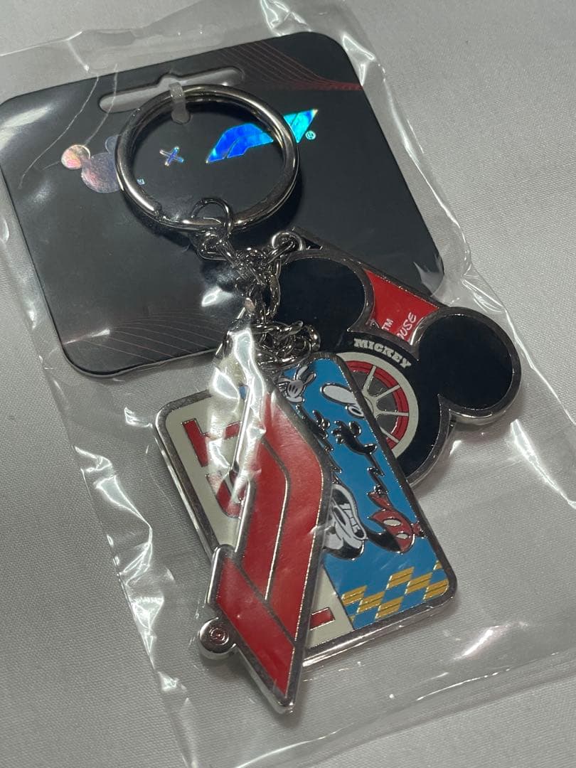 F1 × Disney ディズニー 鈴鹿　日本GP キーホルダー