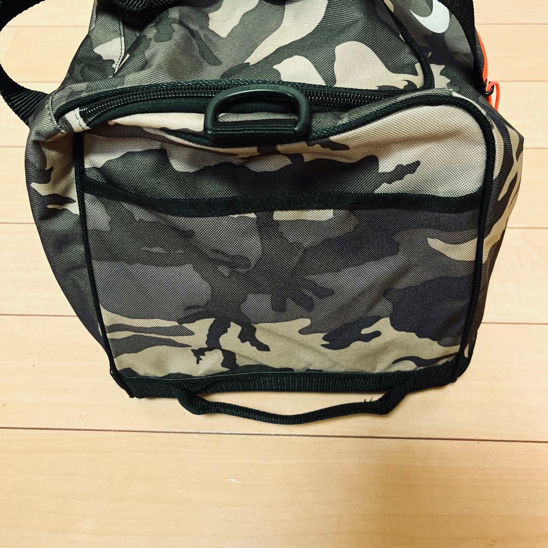 ナイキ ゴルフ 美品 ボストンバッグ ショルダーバッグ 迷彩 カモフラ NIKE