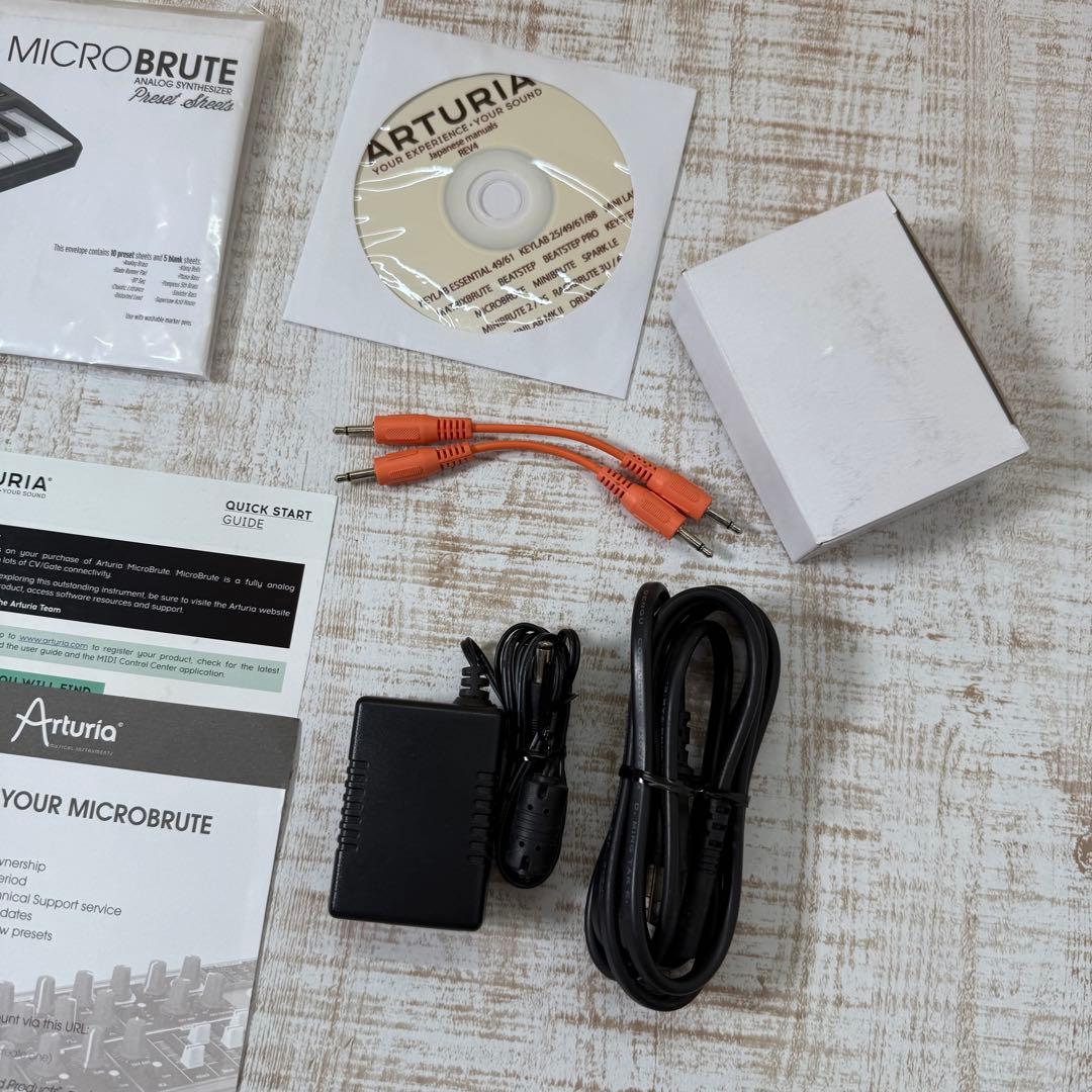 ARTURIA MICROBRUTE creation (数量限定モデル)