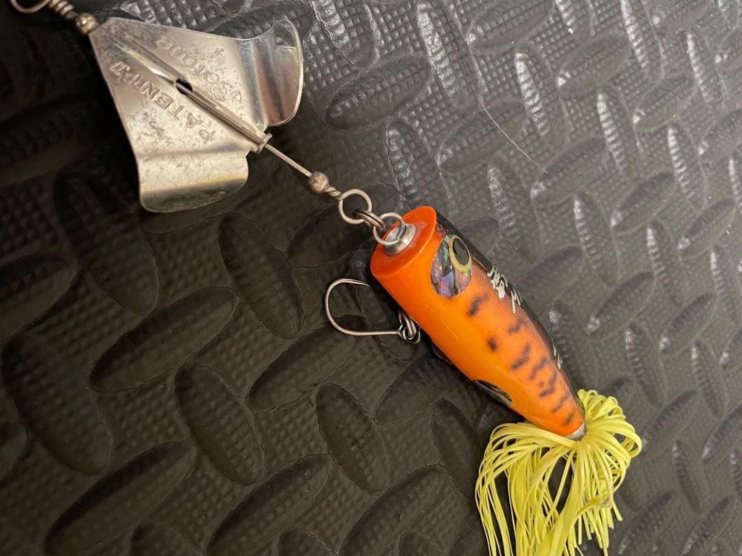 貝田ルアー　雷丸