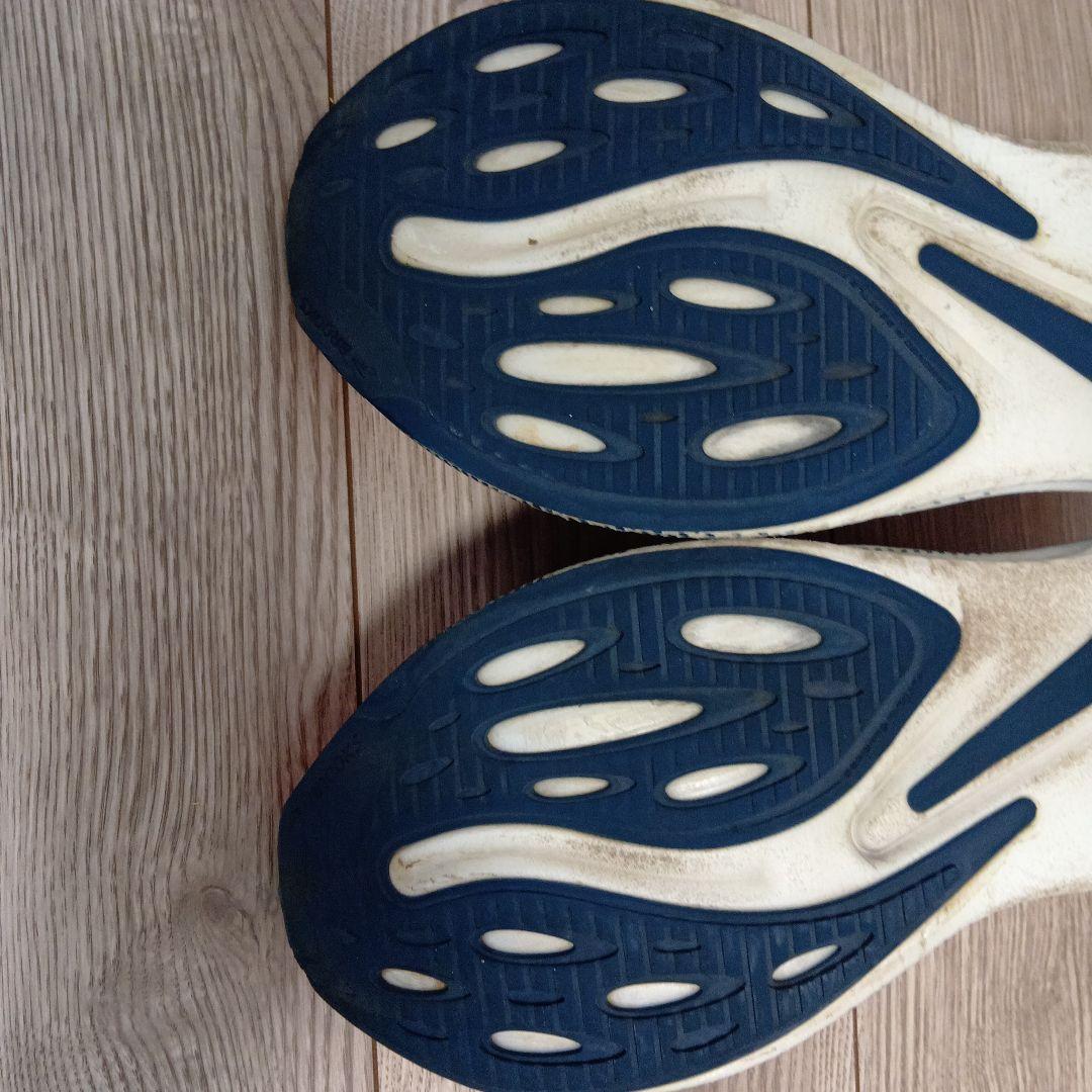 BROOKS　ハイペリオンマックス　28cm