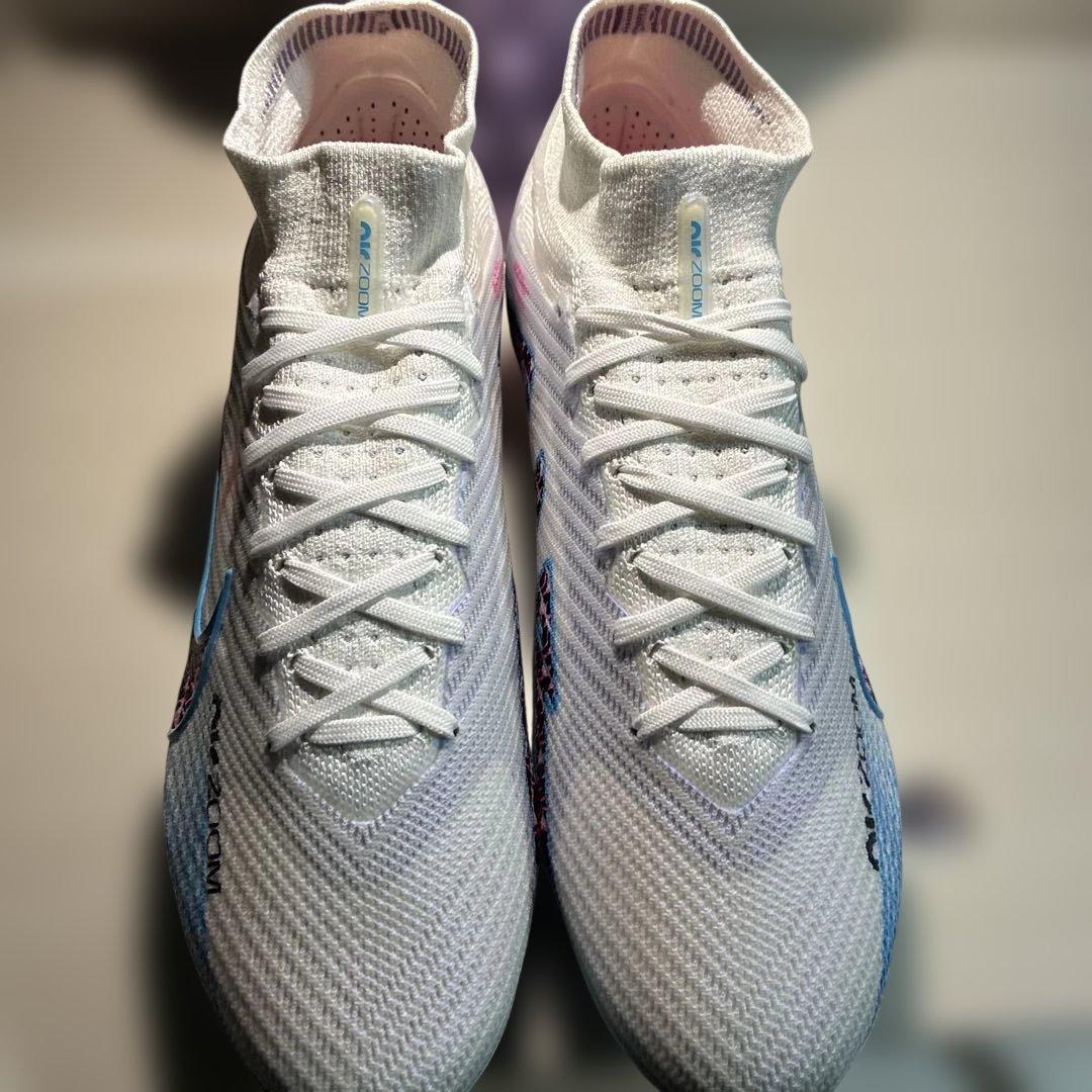 Nike マーキュリアルスーパーフライサッカーシューズ ハイカット　ロナウド