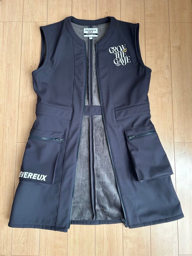 M【美品】DEVEREUX GOLF（デヴァローゴルフ）ジャンプスカート