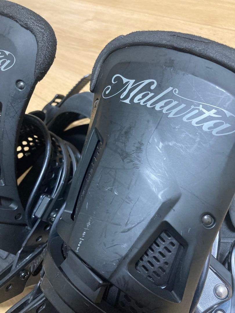 ⭐︎値下げしました⭐︎ Burton Malavita バインディング　Mサイズ