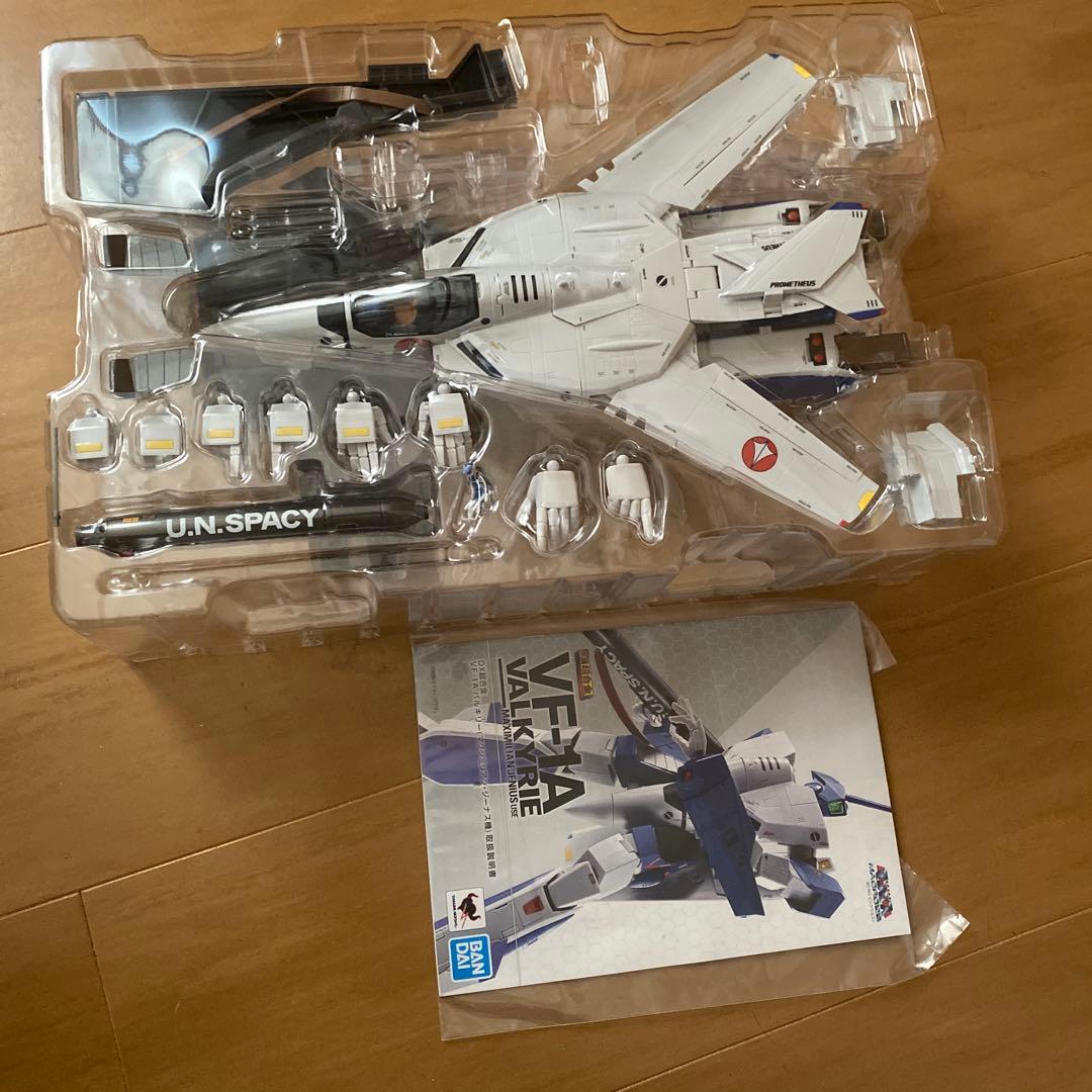 DX超合金 VF-1A バルキリー(マクシミリアン・ジーナス機)