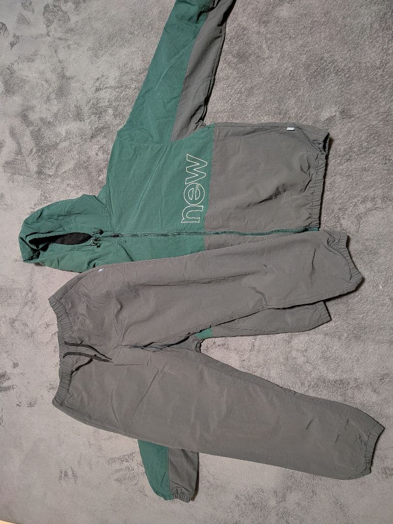 new balance ジャージ上下セット グリーン/グレー、
