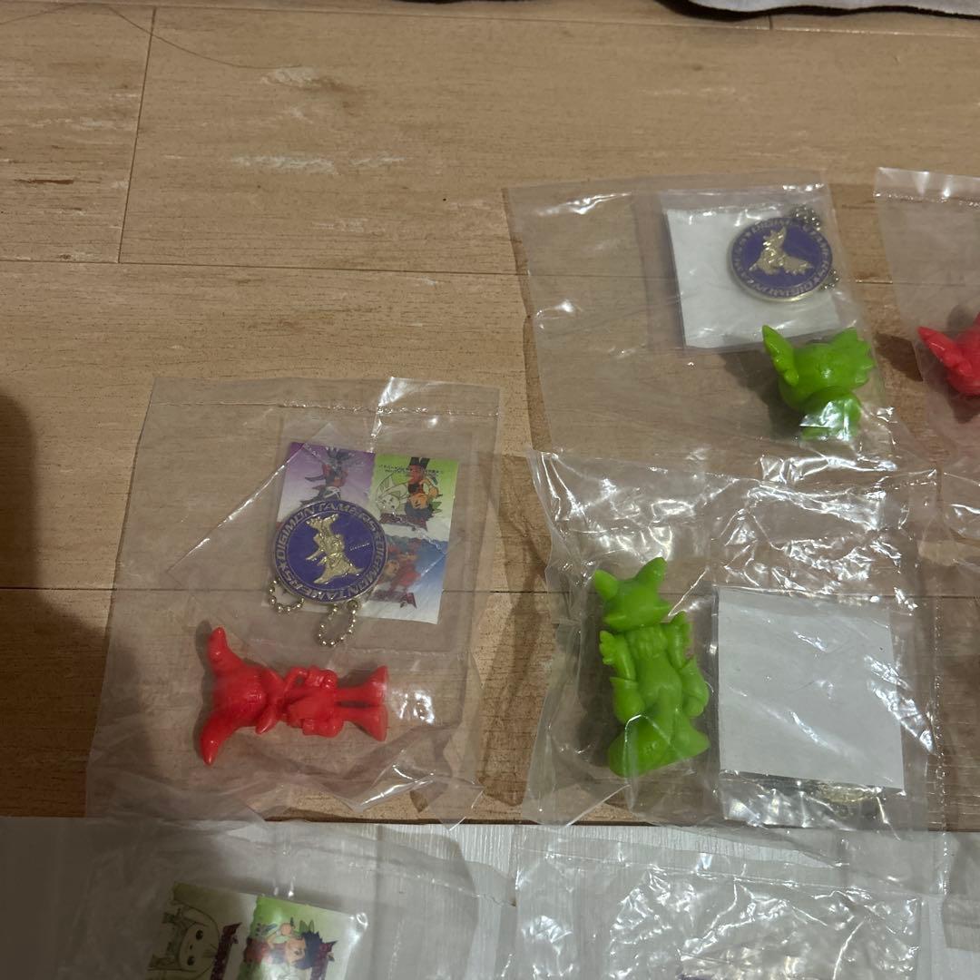 デジモン ミニフィギュア　8個セット　レトロ