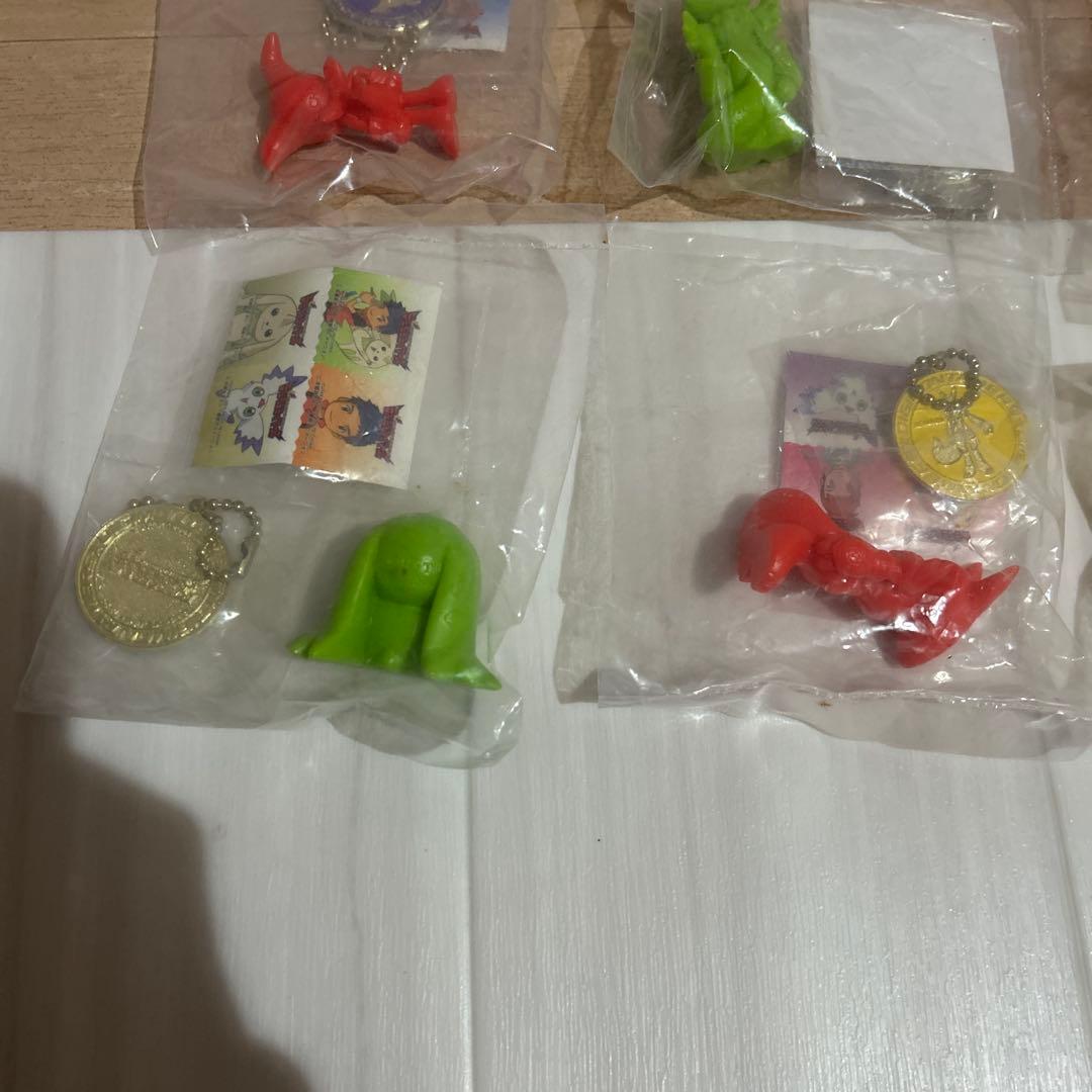 デジモン ミニフィギュア　8個セット　レトロ