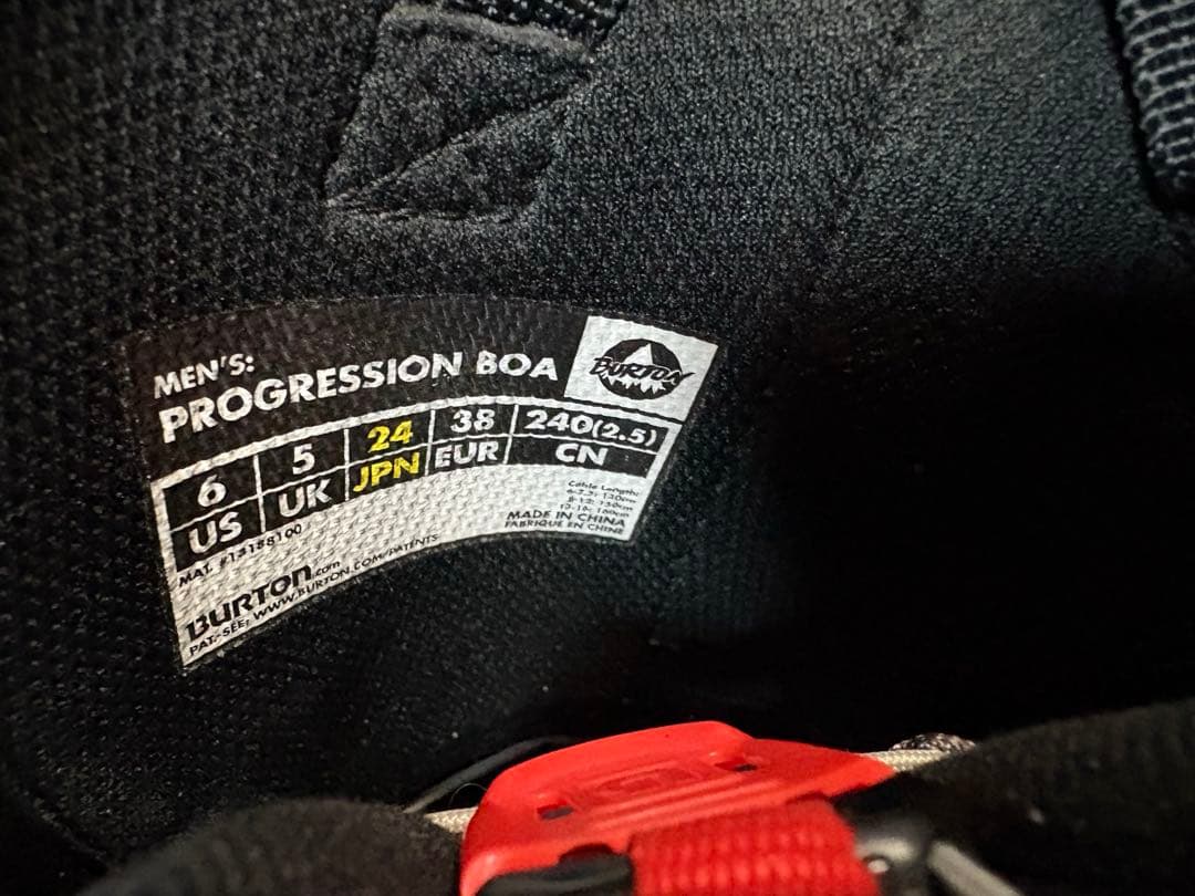 Burton☆スノボブーツ （24.0㎝）ボアシステム搭載！売り切れ必須