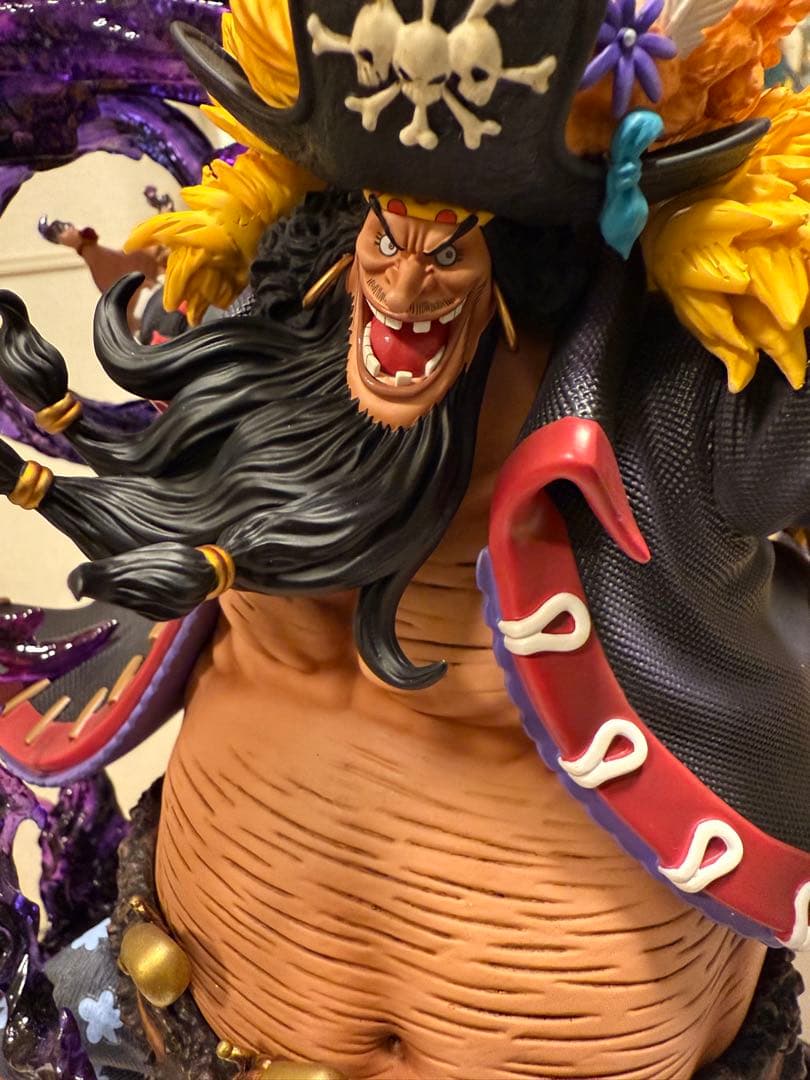 ONE PIECE ワンピース 黒ひげ　ティーチ　フィギュア ガレージキット