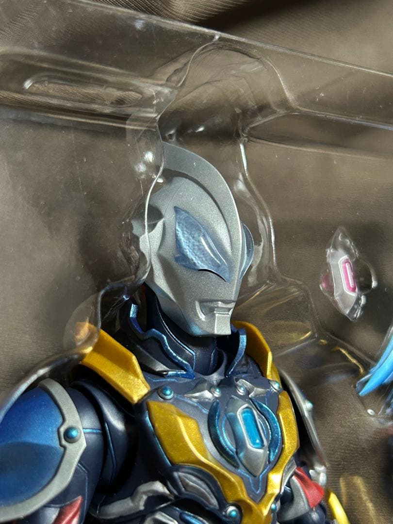 【訳アリ】S.H.Figuarts ウルトラマンジード ギャラクシーライジング