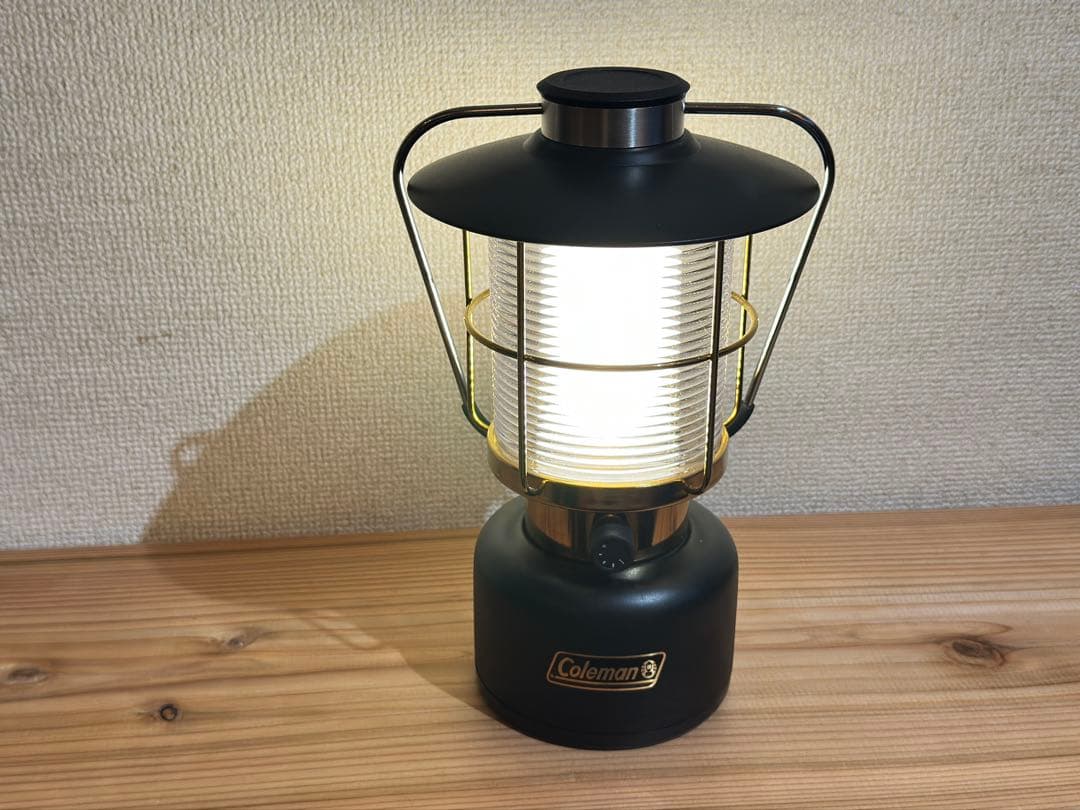 【美品】Coleman メタリックランタン 600 LEDランタン 防水
