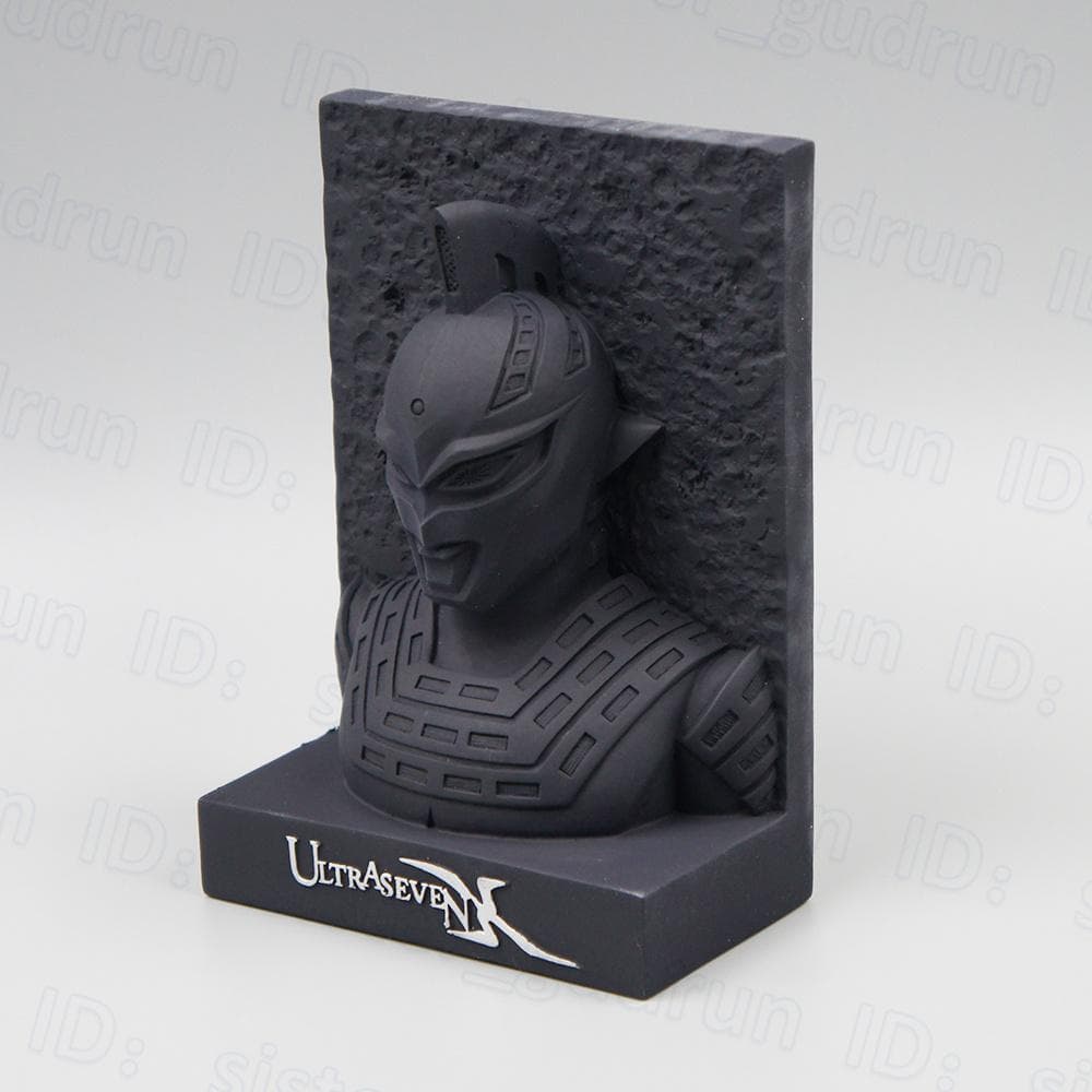 【美品】　半立体レリーフ　ULTRASEVEN X Ver.　ウルトラセブンX
