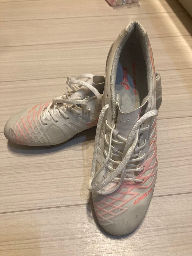 ASICS DS LIGHT サッカースパイク ホワイト/ピンク