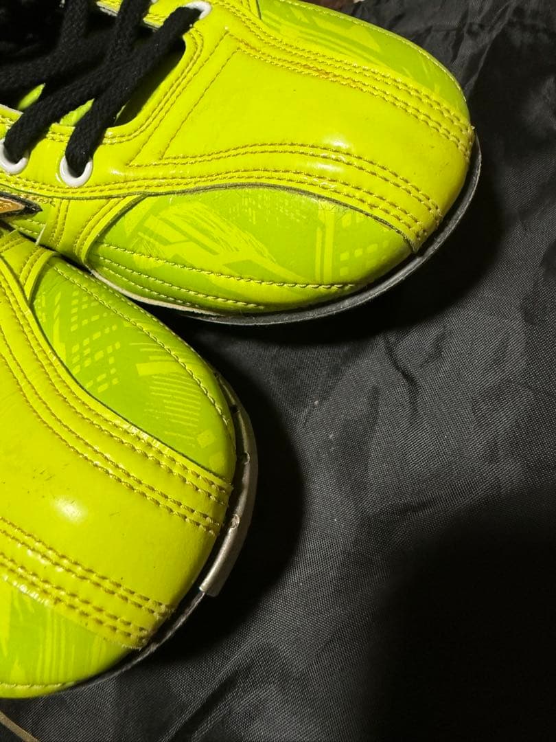 Mizuno Pro 蛍光イエロースパイク　オールスターモデル