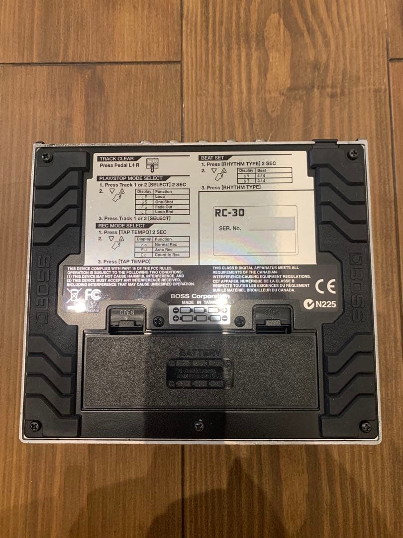 BOSS RC-30 デュアルトラック　ルーパー