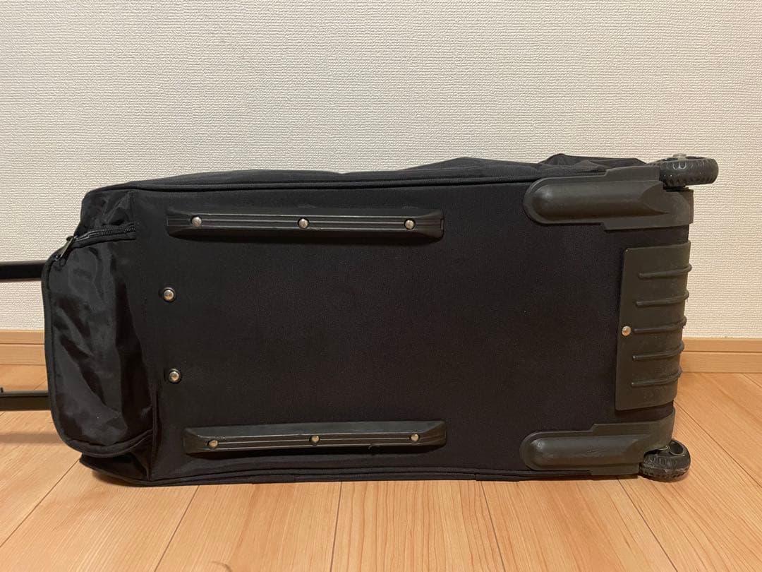 ペナルティ　キャリーバッグ　80-90L