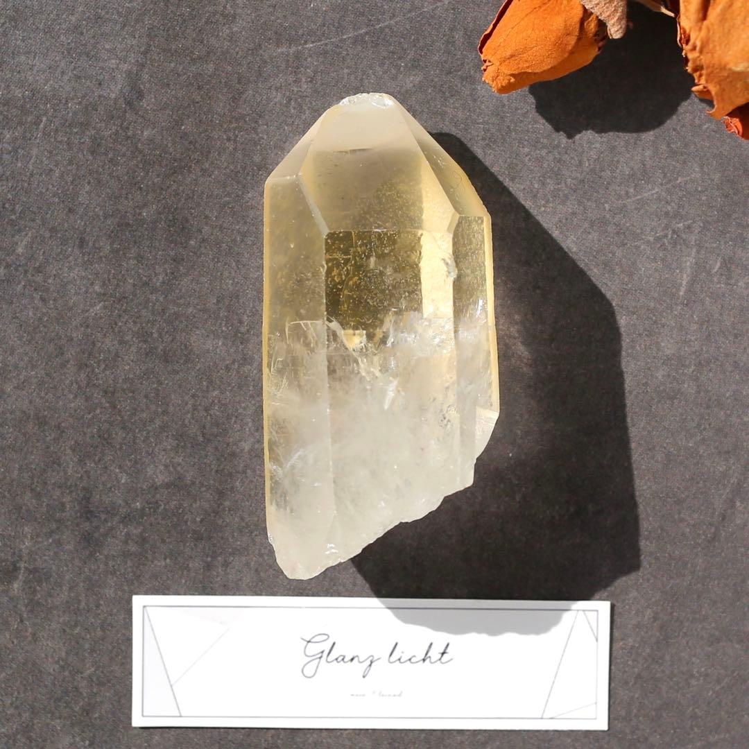 ゴールデンヒーラー クォーツ 原石 水晶 鉱物 希少石 天然石