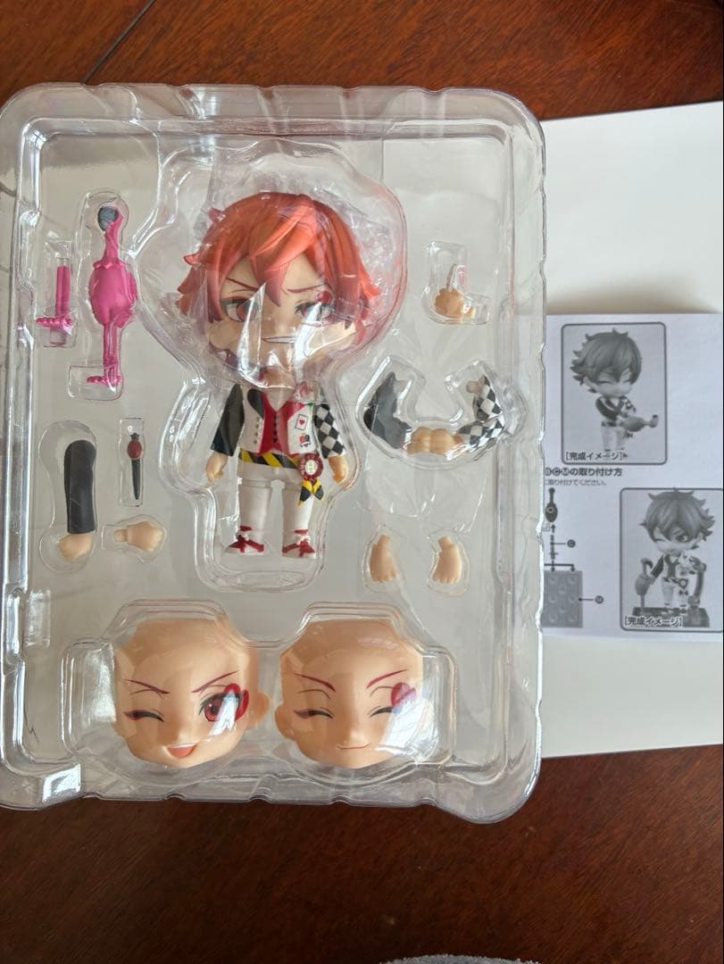 ツイステ　エース　ねんどろいど
