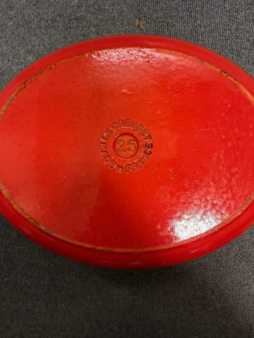 Le Creuset 両手鍋 オレンジ 25サイズ　おまけ付き