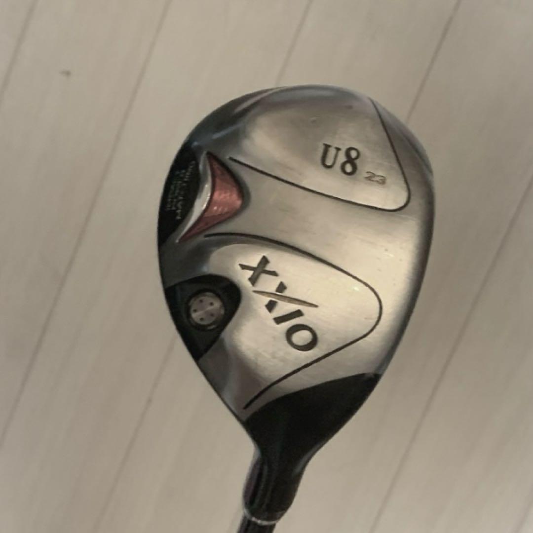 中古【ゼクシオ5】ユーティリティ　UT8 23度 シャフトR 右用　ゴルフクラブ